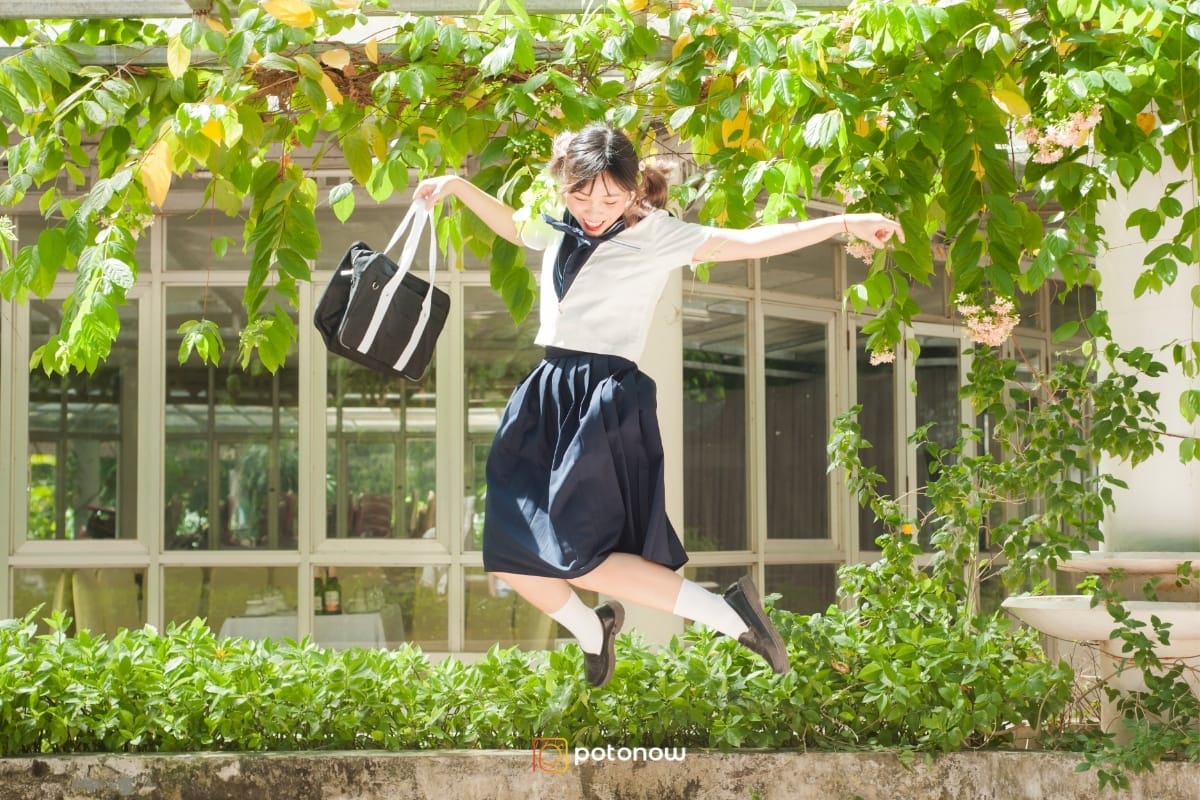 Blog website design - Linh (2).jpg