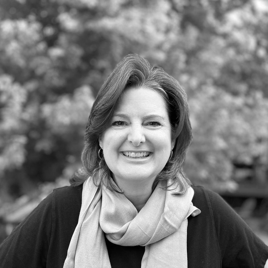 Featured Author: Kendra Pecci