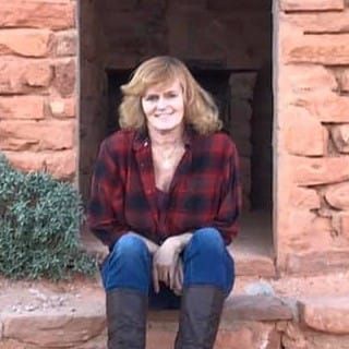 Featured Author: Tina Hogan Grant