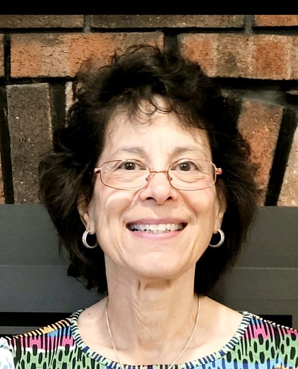 Featured Author: Arlene Lomazoff-Marron