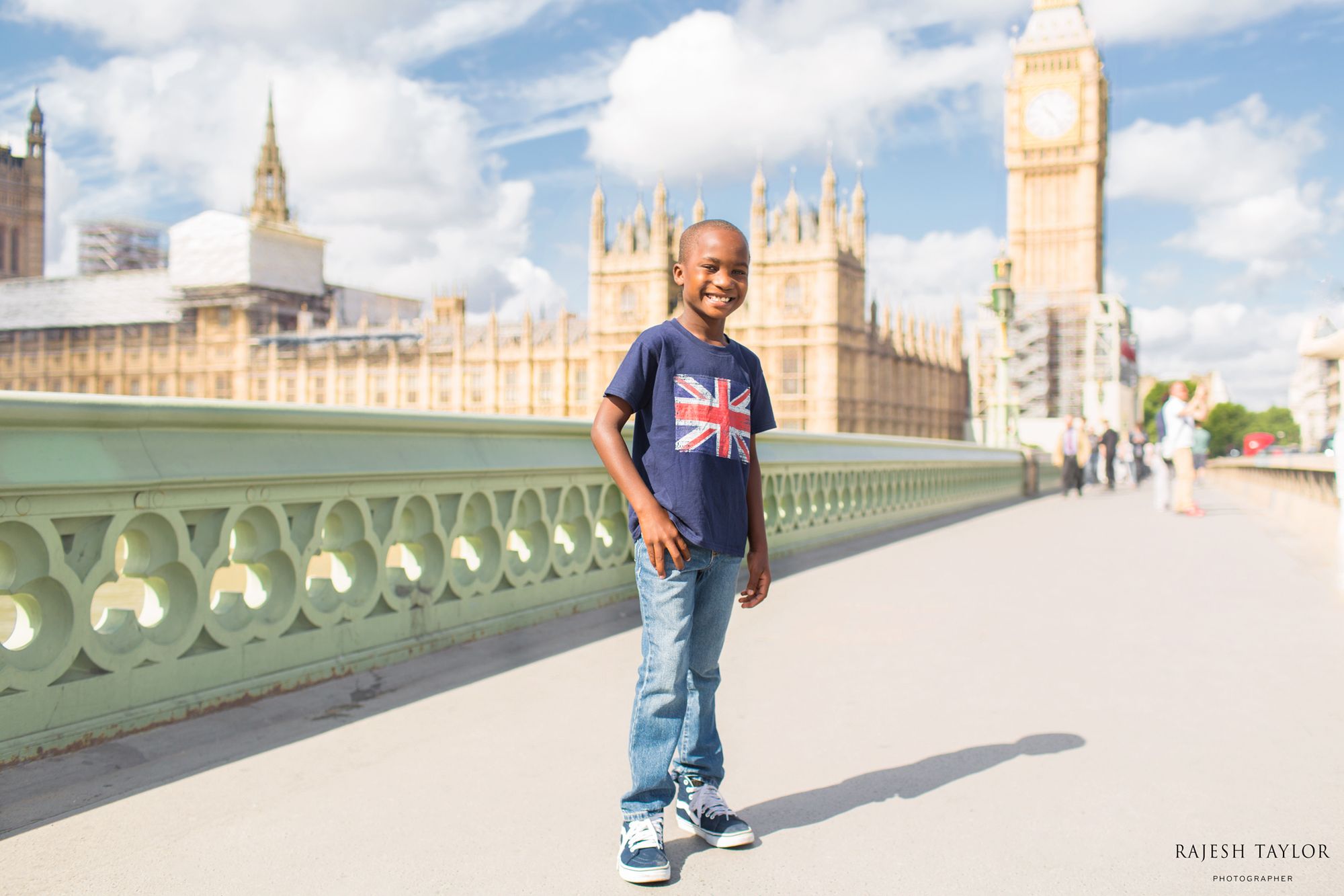 Westminster Bridge towards Elizabeth Tower & Houses of Parliament © Rajesh Taylor