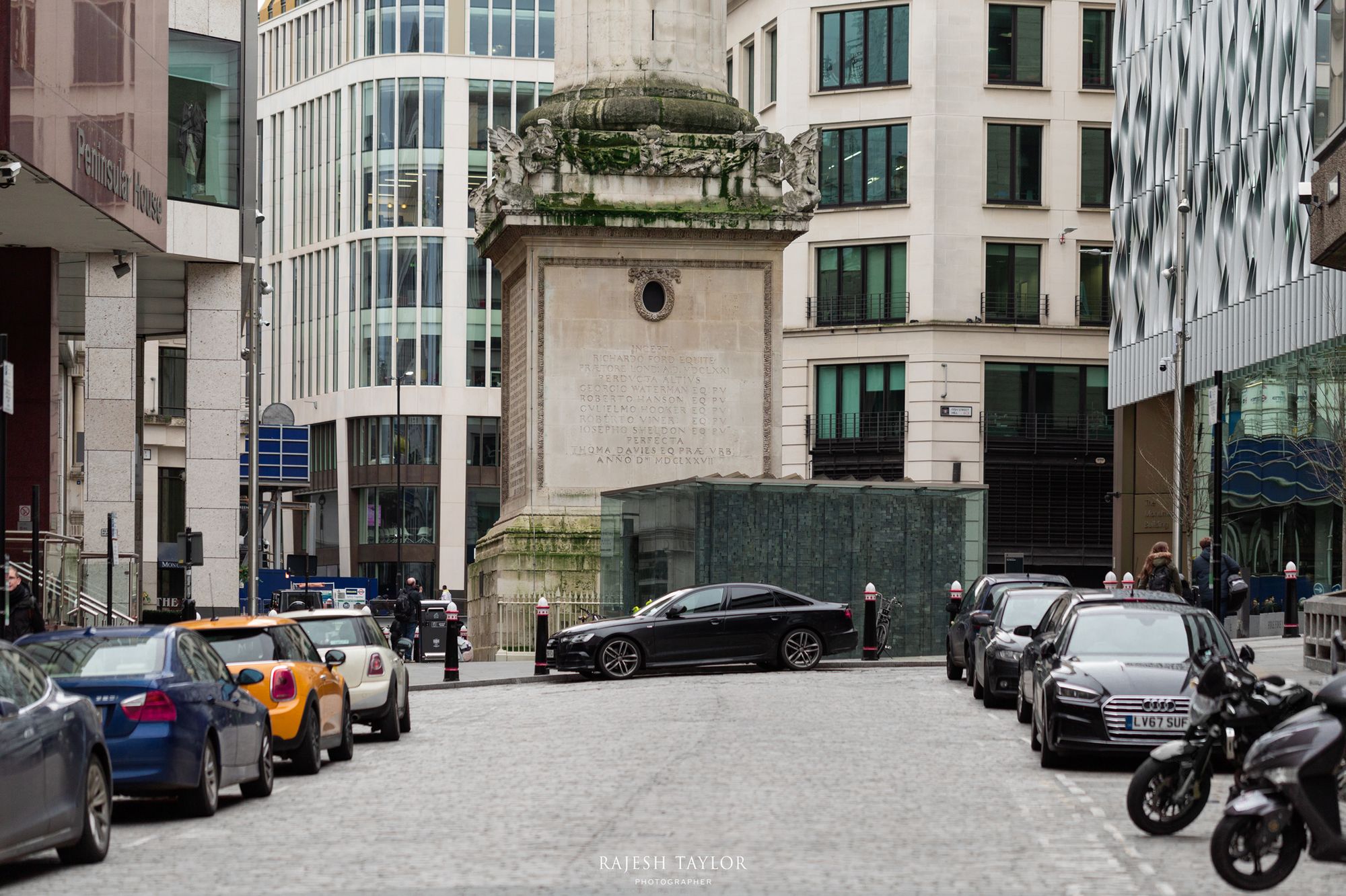 An illuminated black cube on Monument Square east of the Monument Memorial. © Rajesh Taylor