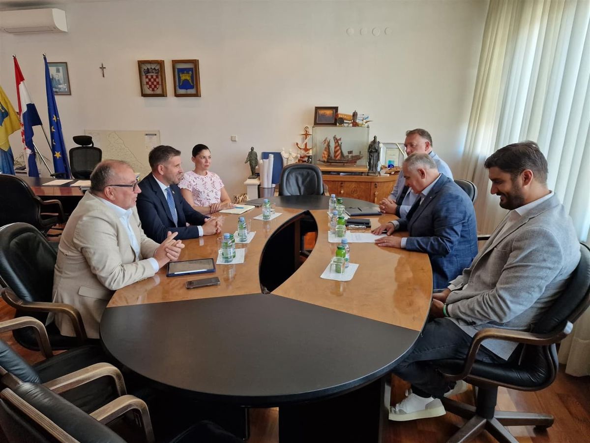ŽUPANIJSKI TJEDNIK Prvi radni sastanak župana Bobana i gradonačelnika Šute: "Cilj je kontinuirana suradnja"