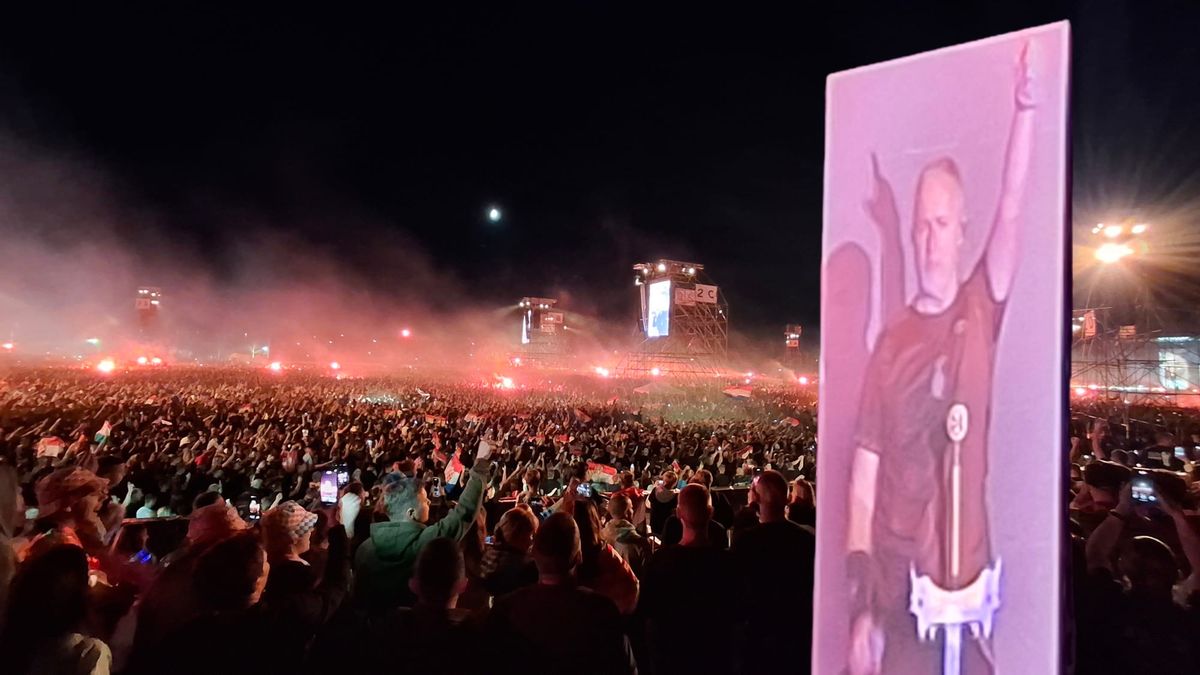 Thompson nakon koncerta: "Znam da je velik broj vas imao ozbiljnih problema u dolasku i odlasku – gužve, zastoji, otežan promet i ulazak, a neki nažalost nisu ni uspjeli doći na koncert "