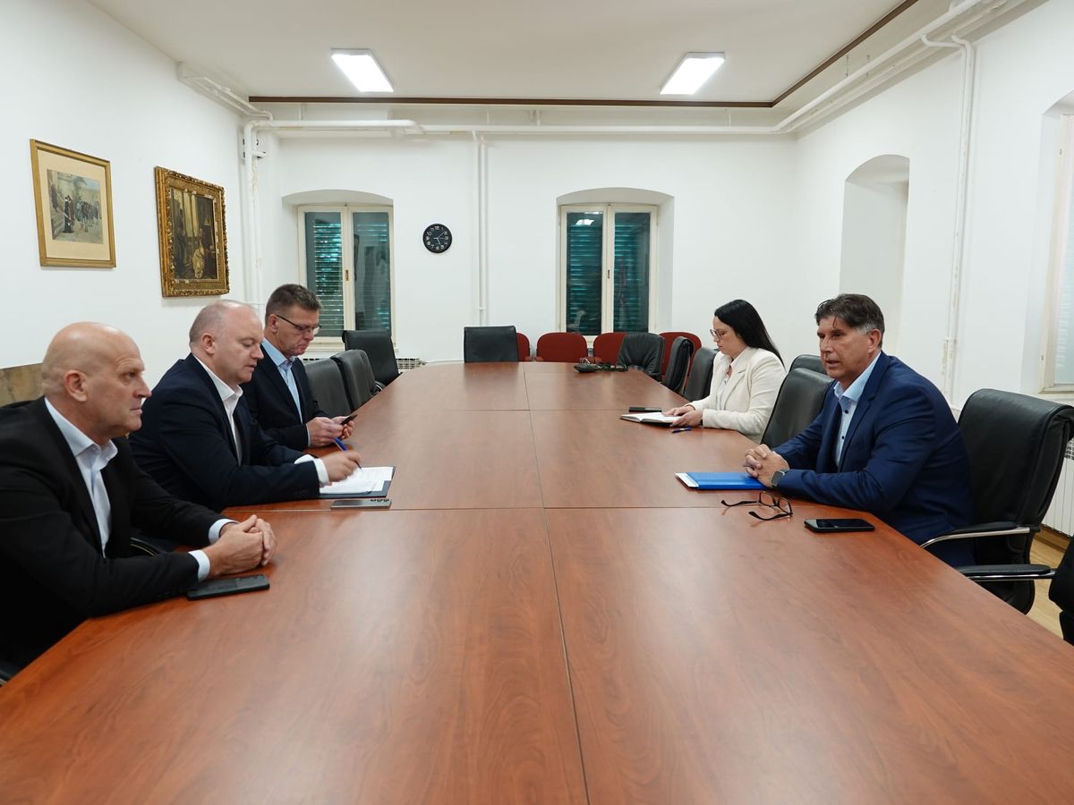 Ministar Šipić: "Ugodno sam iznenađen pozitivnim demografskim rezultatima u Imotskom, nastavljamo zajedno raditi"