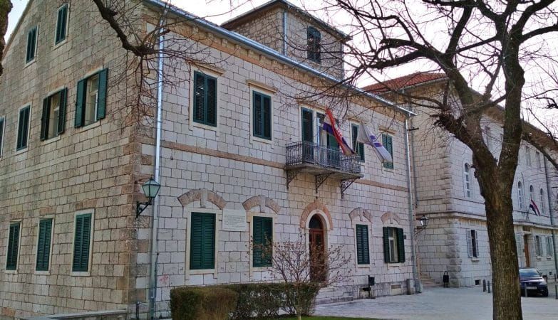 Grad Imotski poziva korisnike zajamčene minimalne naknade na potpisivanje izjave za naknadu za ogrjev