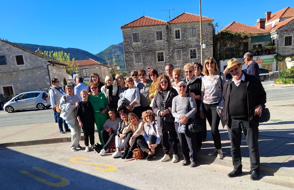 FOTO Susreti dalmatinskih umirovljenika: Imoćani posjetili Neum, Stolac i Ston