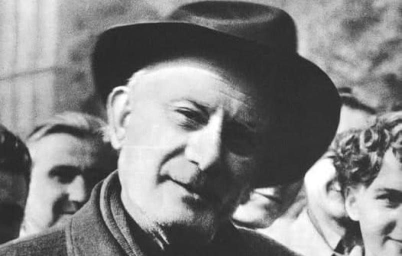 KULTURA BEZ GRANICA O velikom hrvatskom pjesniku Augustinu Tinu Ujeviću i legendi o vilama jezerkinjama