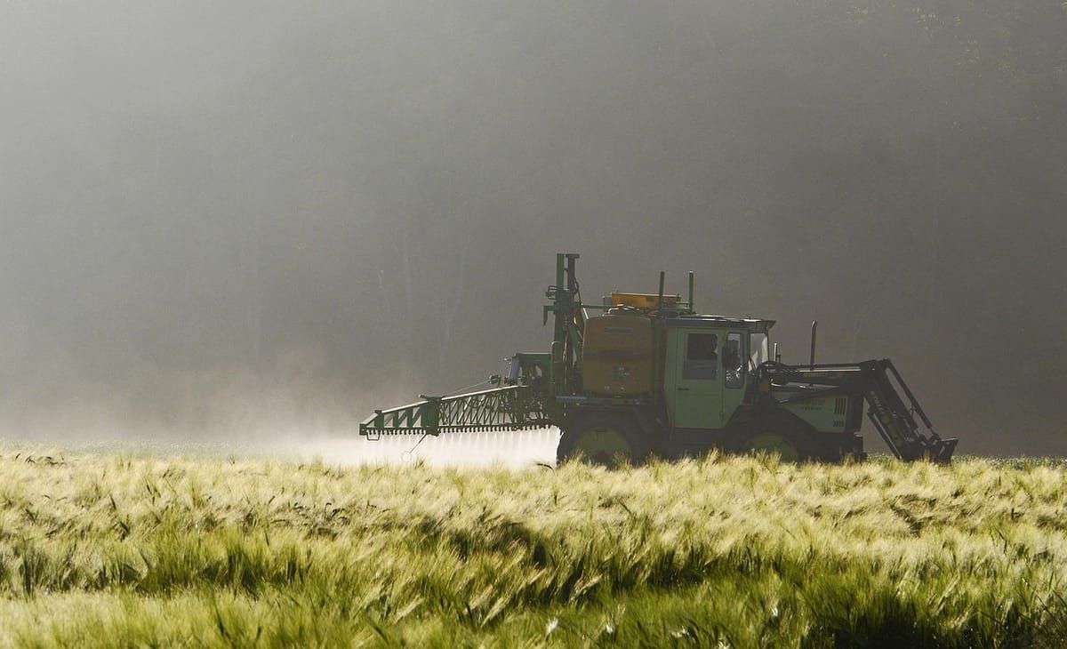 IMOTSKI Besplatna dopunska izobrazba o sigurnoj primjeni pesticida za poljoprivrednike