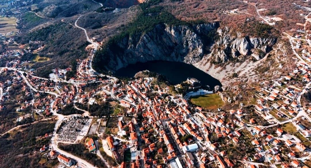 Imotski među vodećim gradovima po udjelu diplomiranih studenata