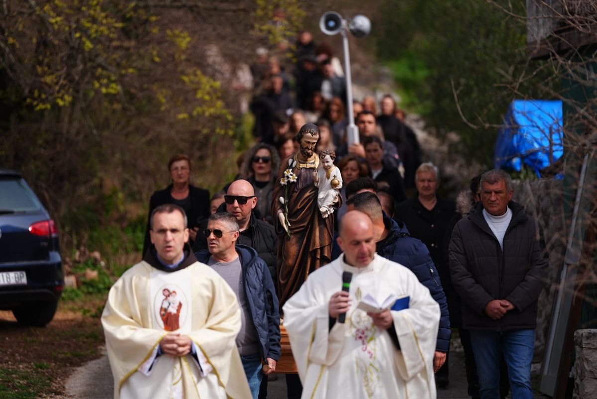 FOTO Blagdan sv. Josipa svečano proslavljen u Glavini Donjoj uz mnoštvo vjernika