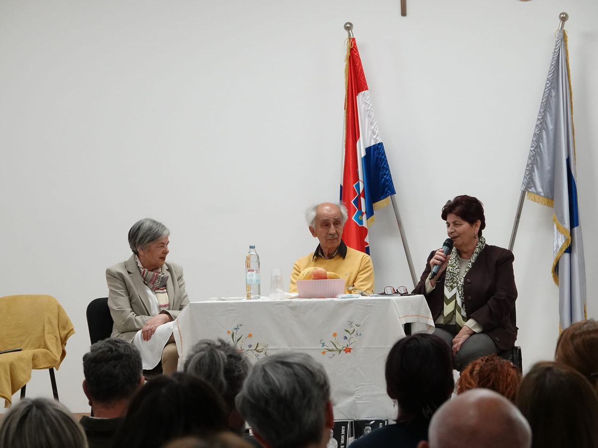 FOTO "Ajme meni, šototajer": nova knjiga Vesne Ujević oduševila imotsku publiku