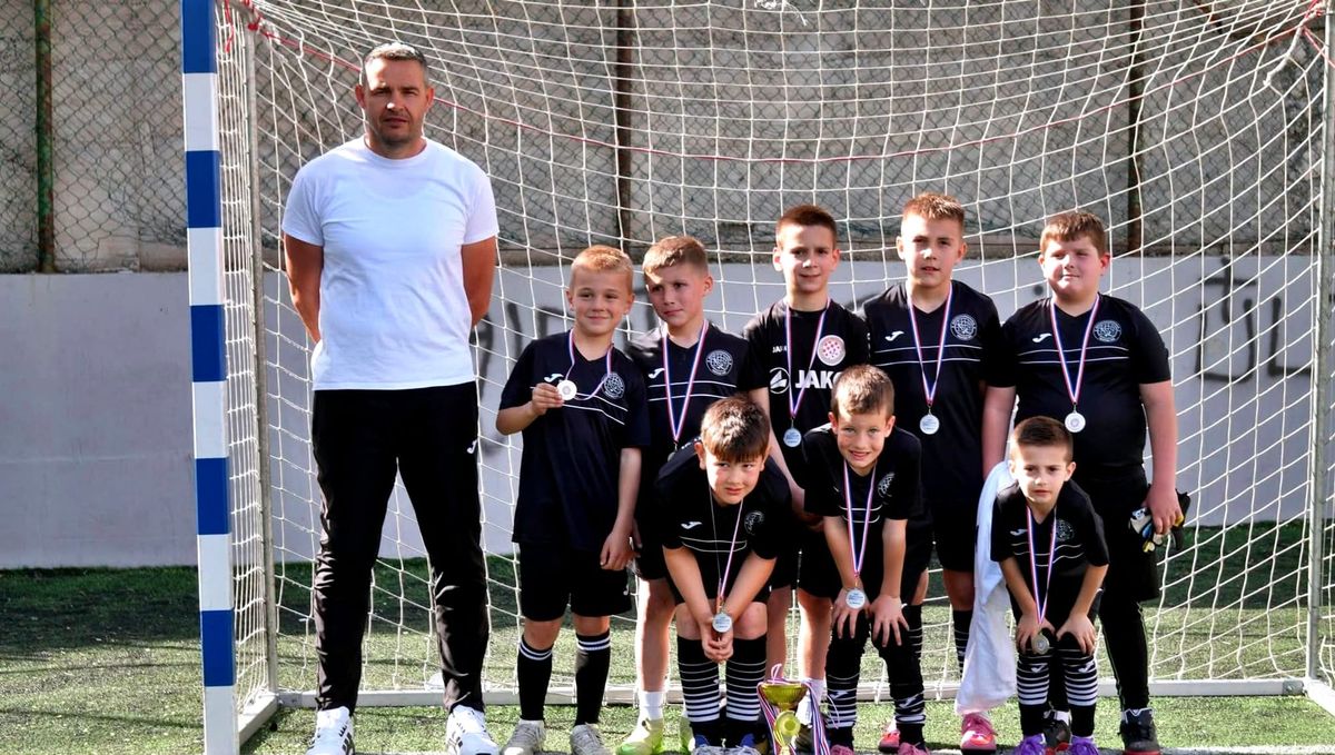 Kriza u HNK Imotski 1991: zbog duga suspendiran rad, uprava optužuje Grad Imotski