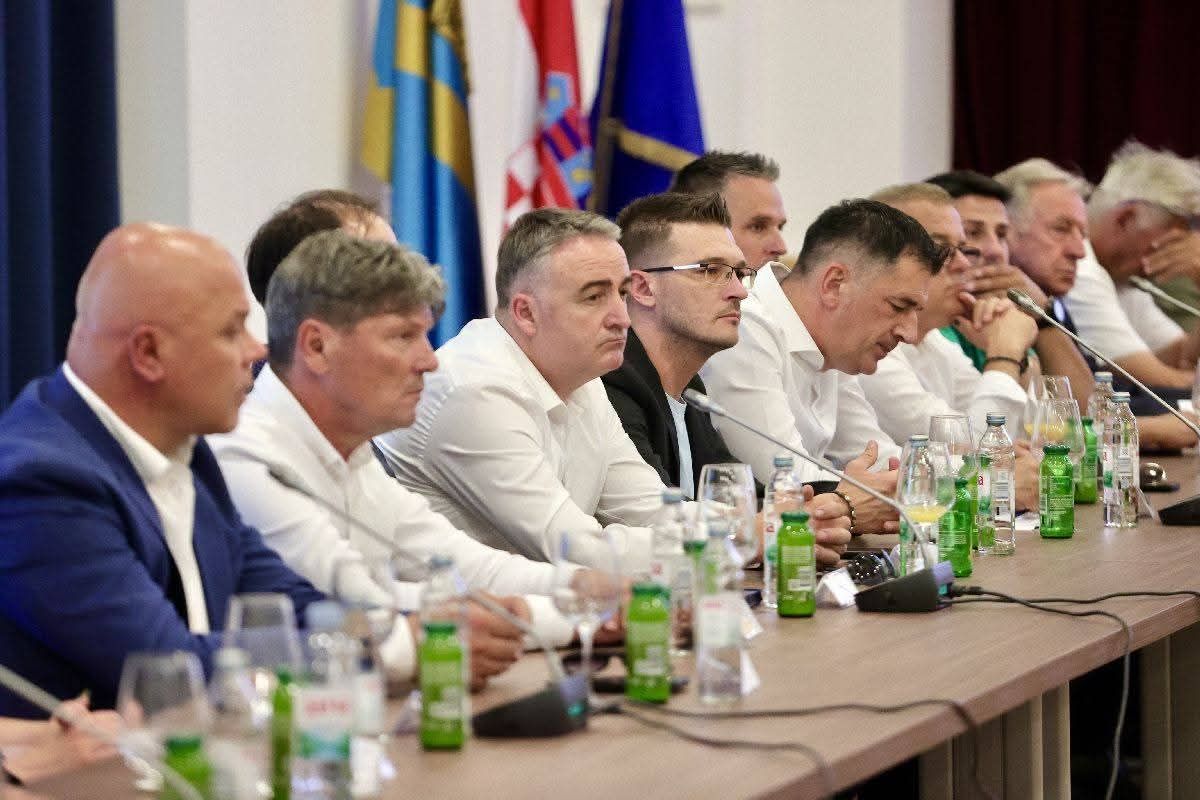 Proložac kreće u pripremu zemljišta za priuštivo stanovanje: interes za gradnju kuća mladim obiteljima