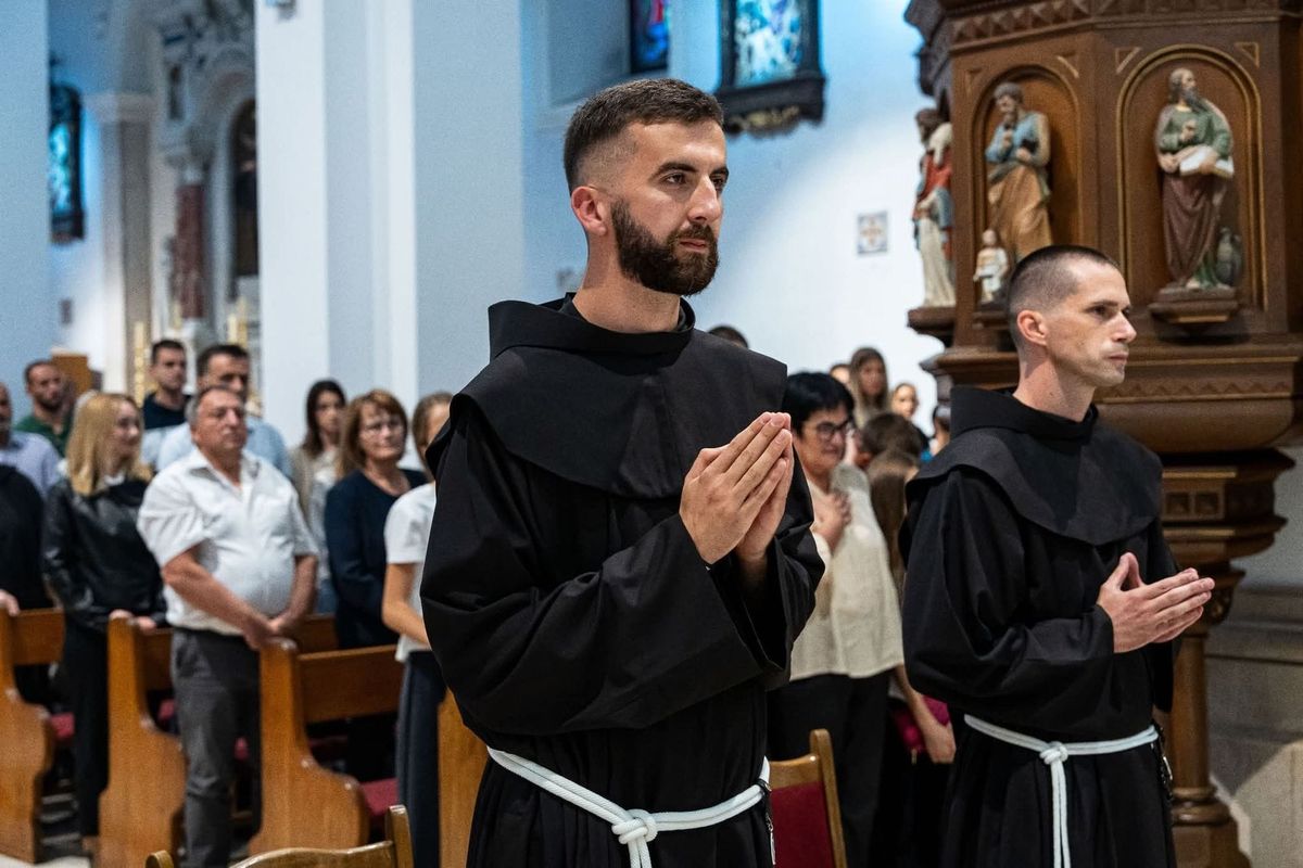 Fra Mate Šakić uoči mlade mise u Studencima: "To je trenutak zahvalnosti Bogu, obitelji i svima koji su me pratili na putu prema svećeništvu"