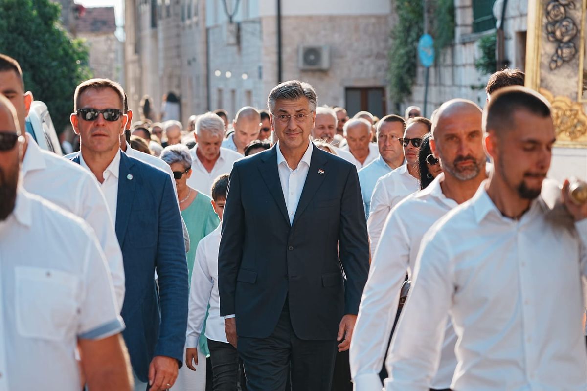 Plenković o brzoj cesti Zagvozd – Imotski: "Taj čep moramo riješiti, projektna dokumentacija se radi"