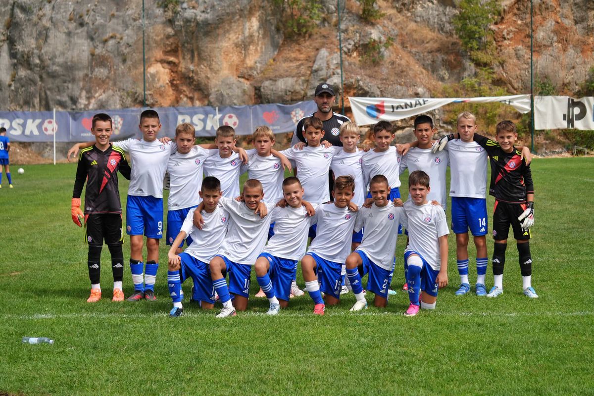 Završeno 4. izdanje turnira "Podno kule od kamena": Hajduk slavio u velikom finalu za 2016. godište