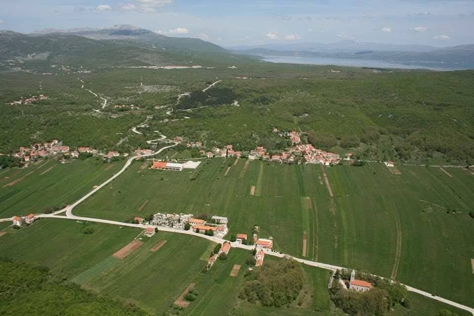 Aržano domaćin prvog turnira u šljavci. Pogledajte što čeka pobjednike