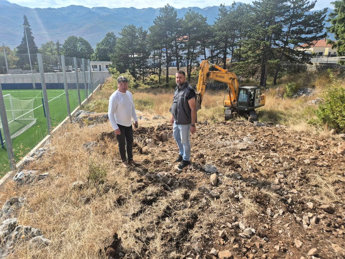 FOTO Započeli radovi na izgradnji novog vatrogasnog doma u Zagvozdu: Projekt vrijedan 2,2 milijuna eura