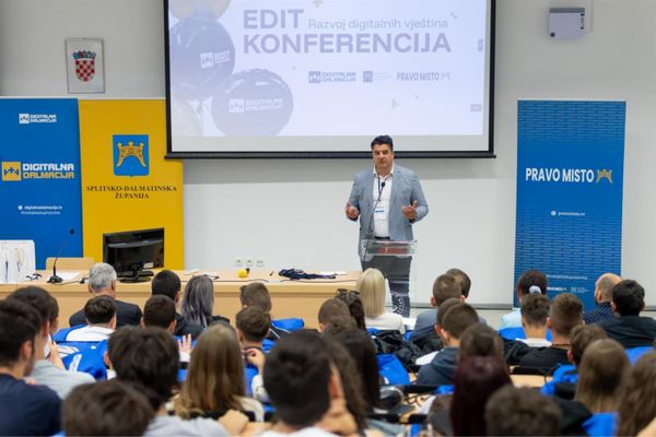 ŽUPANIJSKI TJEDNIK Održana druga Edit konferencija - razvoj digitalnih vještina