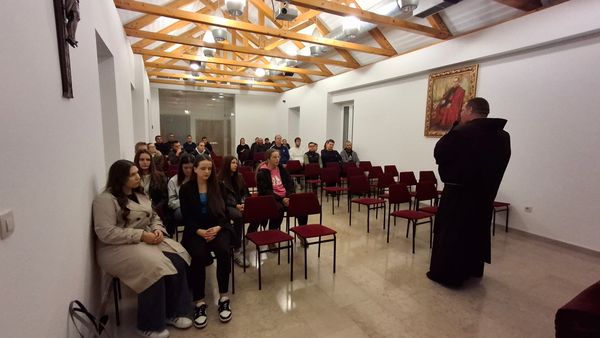 Održan susret Treći petak u Imotskom na temu upoznavanja sakramenta krštenja