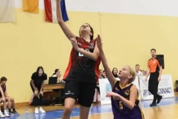 Mlade košarkašice ŽKK Rhea pobjednice 12. međunarodnog memorijala Tomo Krasić