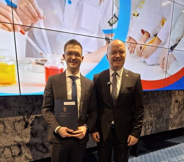 Svečano potpisan ugovor za projekt Aktivna djeca Prološca