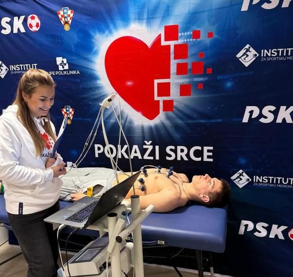 ZMIJAVCI Održana zdravstvena akcija "Pokaži srce" za mlade nogometaše