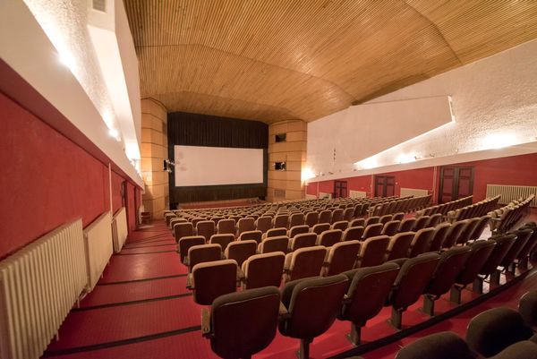 Pučko otvoreno učilište Imotski dobilo 70.000 eura za novi kino projektor