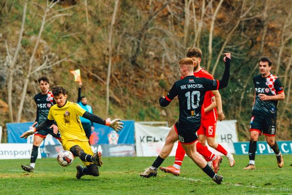 Nogometni vikend donosi derbi Imotskog i Mladosti, Croatia gostuje u Zagrebu