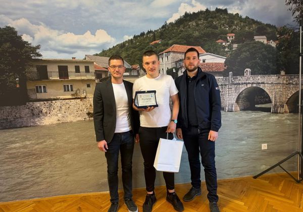 Načelnik Garac primio viceprvaka Hrvatske Marina Dogana i njegovog trenera