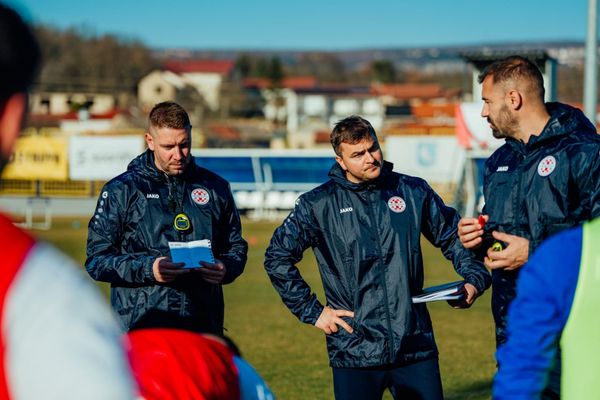 Croatia dočekuje BSK, Kamen u lovu na treću pobjedu, Vinjani započinju nastavak sezone