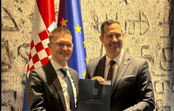 Proložac dobio 240.000 eura za obnovu igrališta Šarampov