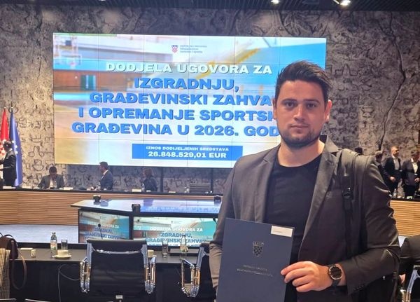 Općini Podbablje gotovo 182 tisuće eura za uređenje igrališta i centra u Ivanbegovini
