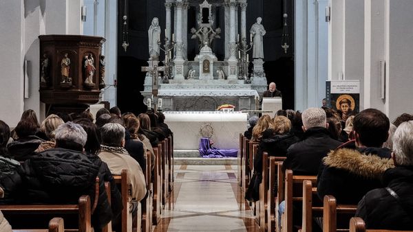FOTO "Oprosti nisu samo riječi": snažna poruka s tribine Treći petak u Imotskom