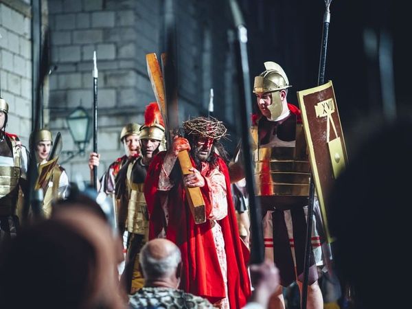 Pratite uživo Imotsku Muku: noć kada Grad na gori postaje Jeruzalem