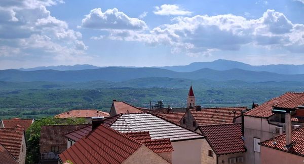 Gradske minute: Od vandalizma u Gaju do uspjeha mladih – pregled tjedna u Imotskom