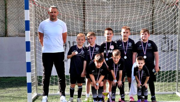 Kriza u HNK Imotski 1991: zbog duga suspendiran rad, uprava optužuje Grad Imotski