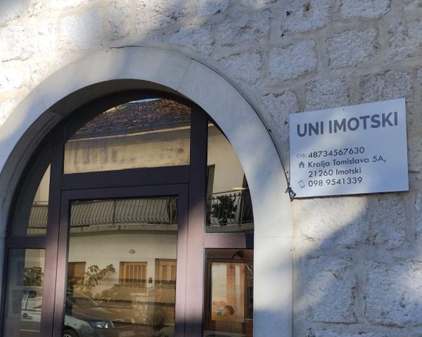 Udruga Nazaret i Općina Runovići predstavljaju projekt Niste sami – tu smo za vas: Socijalne usluge i nova radna mjesta