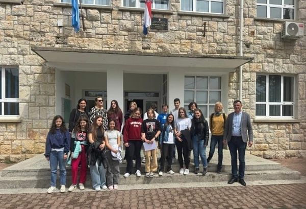 FOTO Svibanj bez granica - Europa u Zmijavcima, Zmijavci u Europi: mjesec međunarodne suradnje