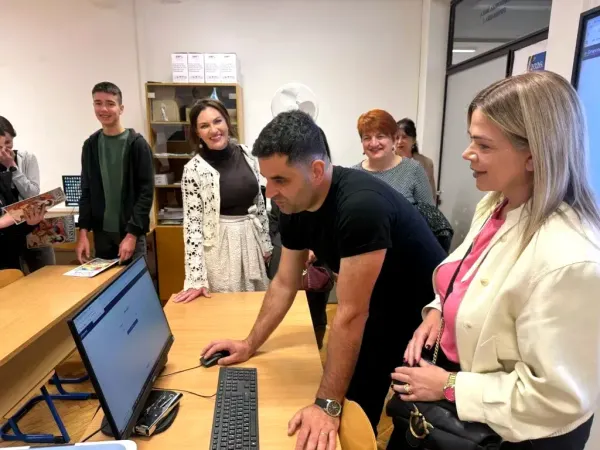 Veliki projekt Ekonomske škole Imotski: Predstavljena bojanka "Emotha" – kreativni projekt učenika i profesora