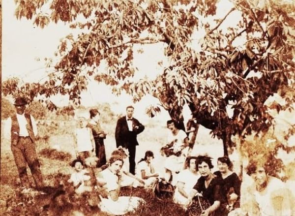Kultura bez granica: Berba trešanja u Gorici 1923. godine i običaji Tijelova u Imotskom prije Drugog svjetskog rata