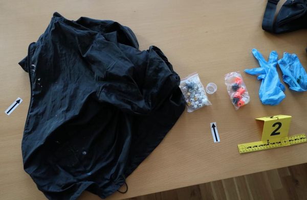 Policija riješila slučaj grafita u Imotskoj krajini: Dvojica osumnjičenih uhićena