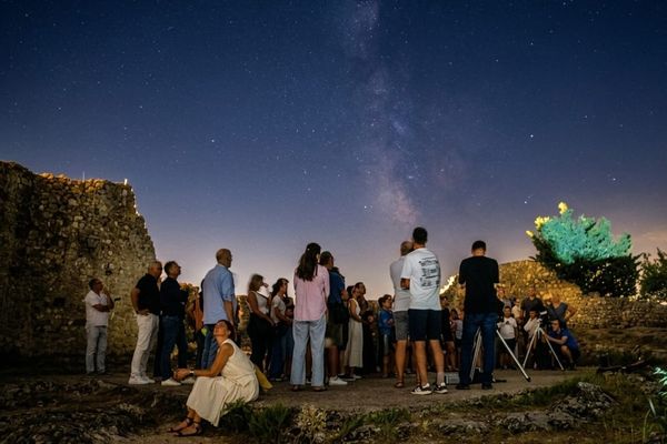 FOTO Topana postala zvjezdarnica: Nezaboravna Večer astronomije s Antom Radonićem