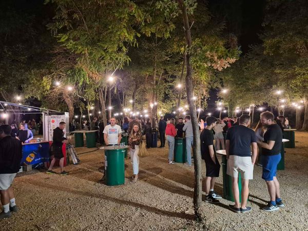 Plavi most osvojio publiku: Prva večer Magic Time Vinyl Festivala nadmašila očekivanja