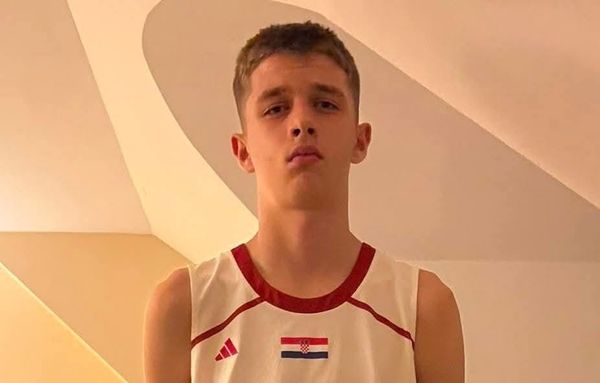 Novi izazov za mladog Josipa Mamića: Talentirani Imoćanin pozvan na pripreme U14 košarkaške reprezentacije za prestižni Slovenia Ball