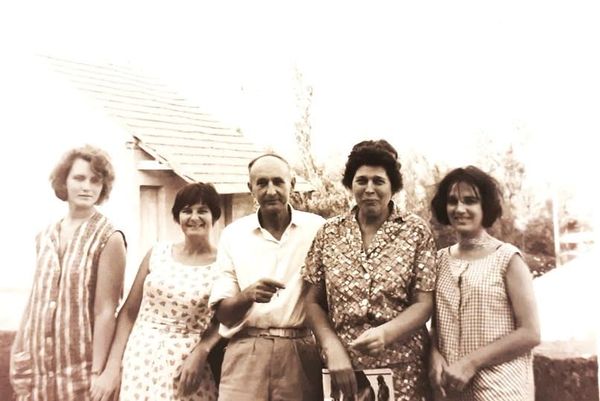 KULTURA BEZ GRANICA Nino Ferrari, stara ljekarna, tajne crkvice Gospe od Karmela na imotskom groblju i kupanje u Modrom jezeru 1967.