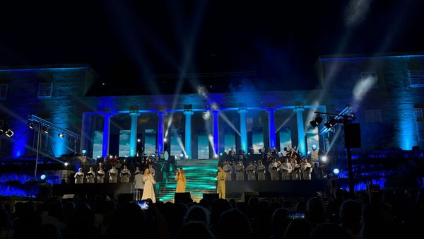 GLAZBENI SPEKTAKL: Tonči Huljić i Pop misa Mediterana stižu u Imotski
