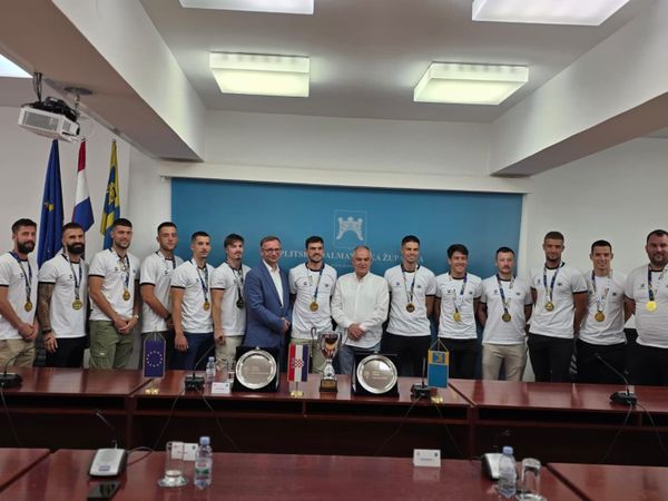 Župan Boban o aktualnim temama, sjednici Županijske skupštine i prijemu europskih prvaka