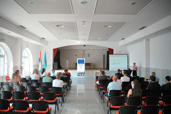 FOTO Europe Direct Proložac predstavio građanima mogućnosti sufinanciranja obnovljivih izvora energije u obiteljskim kućama